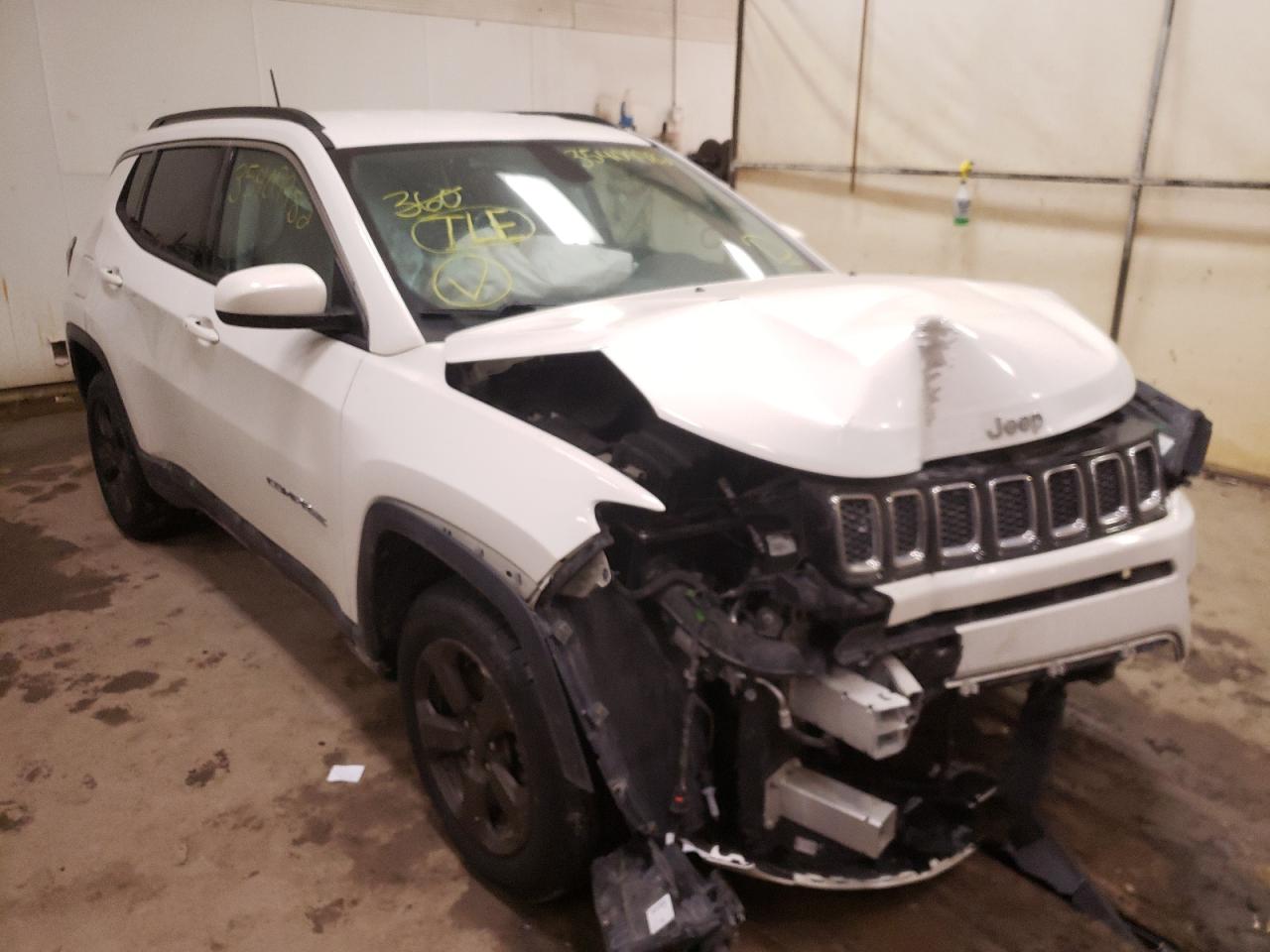 JEEP COMPASS LA 2018 with VIN 3C4NJDBB3JT246635 - Photo from auction
