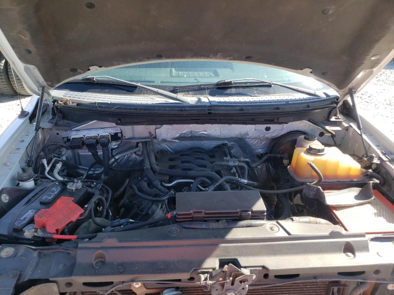 Photo 7 from auction – 2011 FORD F150 SUPER with VIN 1FTFW1CF9BFA87573