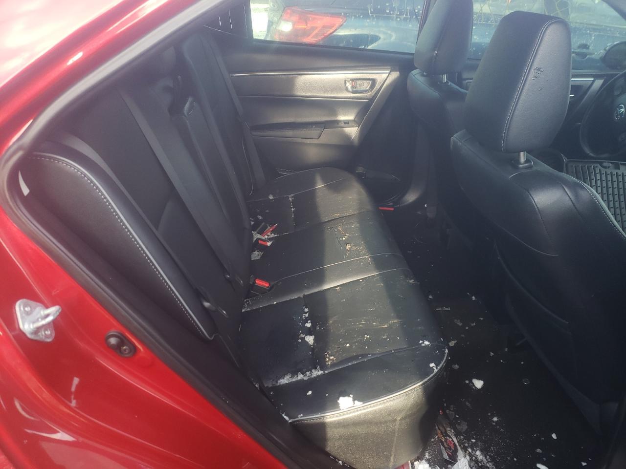 Photo 6 from auction – 2015 TOYOTA COROLLA S with VIN 2T1BURHE6FC252433