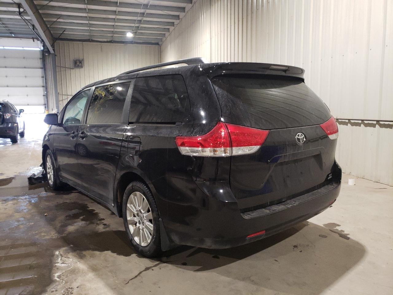 صورة رقم 3 من المزاد - 2012 TOYOTA SIENNA LE مع VIN 5TDJK3DC2CS033118