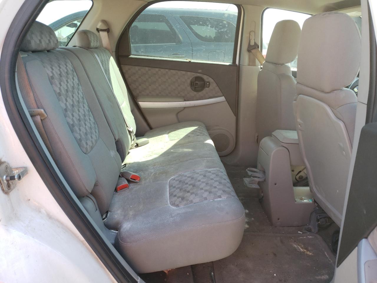 Photo 6 from auction – 2007 CHEVROLET EQUINOX LS with VIN 2CNDL13F376048801