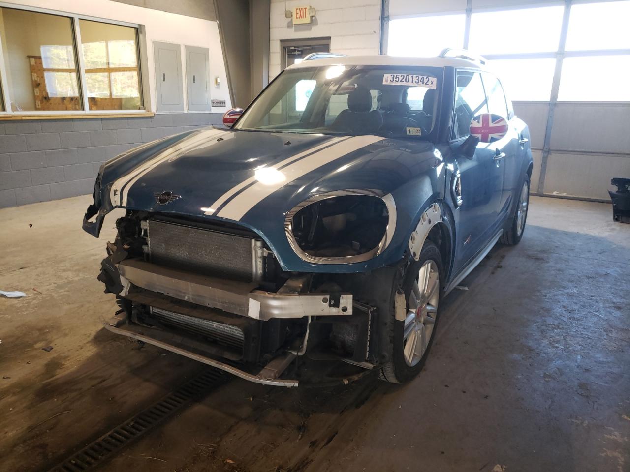 Photo 2 from auction – 2019 MINI COOPER S C with VIN WMZYT5C56K3E64512