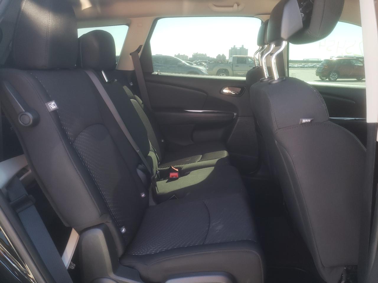 Photo 6 from auction – 2019 DODGE JOURNEY SE with VIN 3C4PDCBB1KT833752