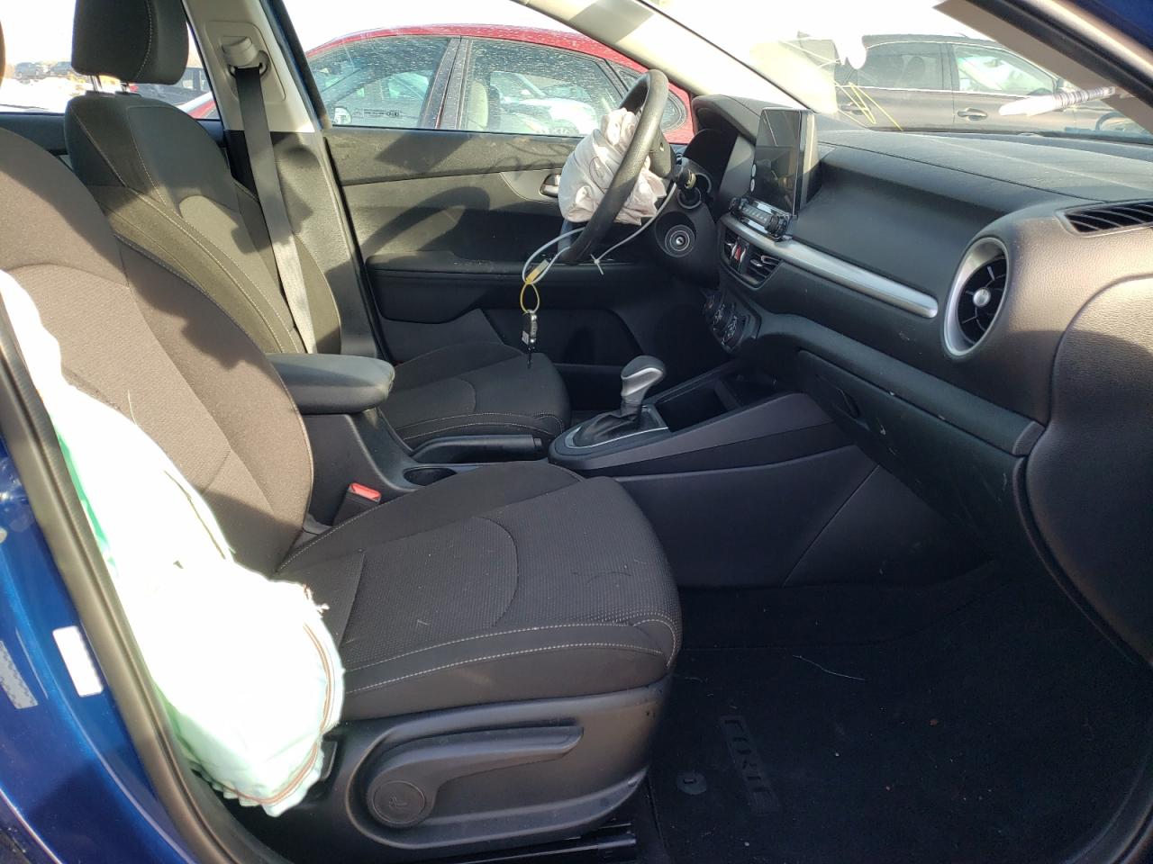 Photo 5 from auction – 2020 KIA FORTE FE with VIN 3KPF24AD2LE260716