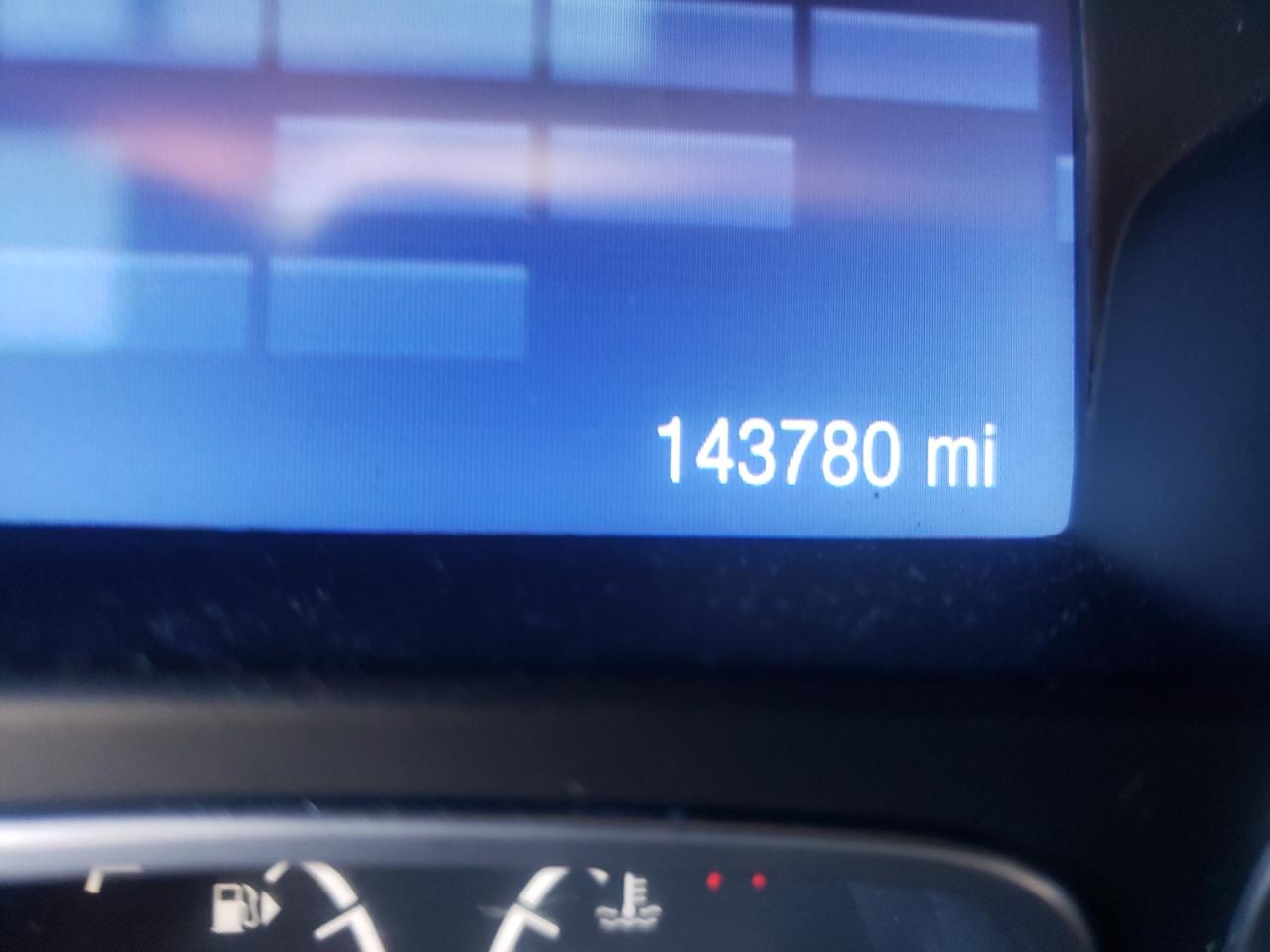 Photo 8 from auction – 2014 FORD FOCUS SE with VIN 1FADP3F28EL336014