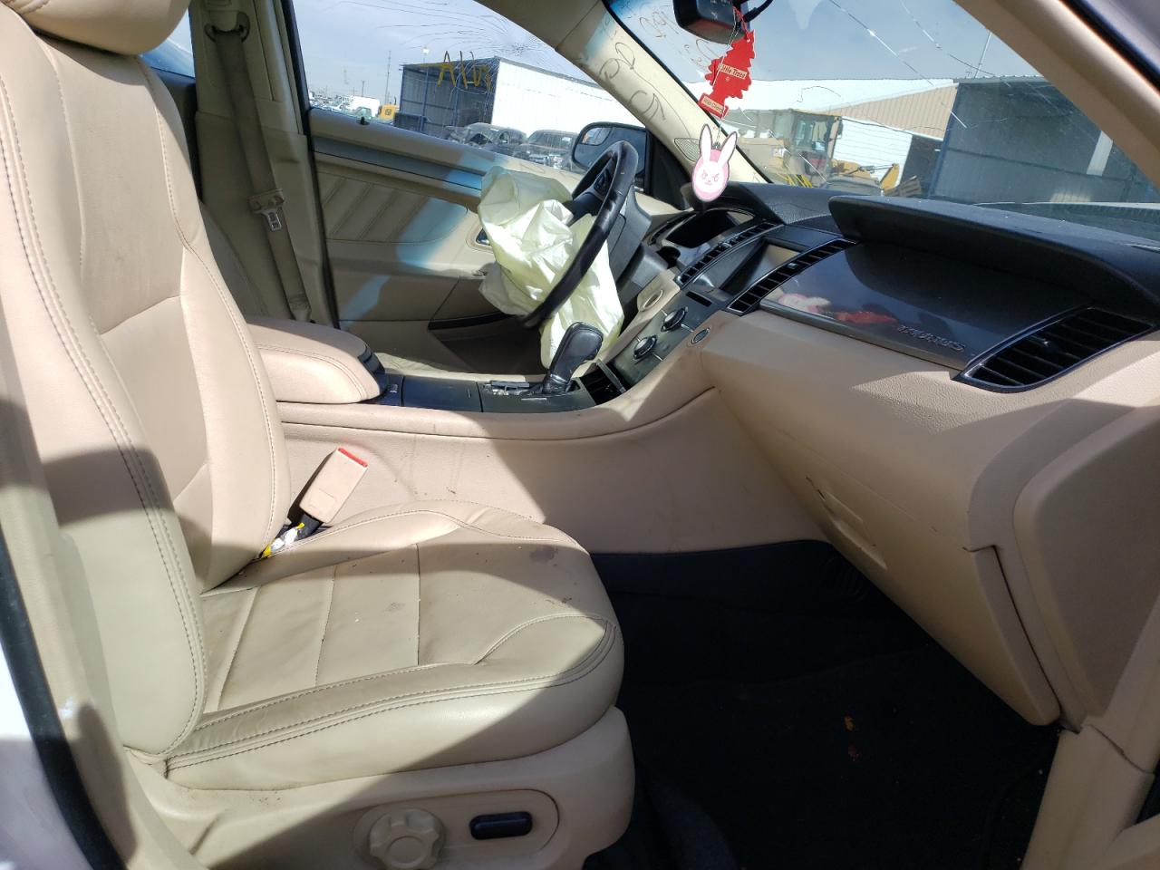 Photo 5 from auction – 2014 FORD TAURUS SEL with VIN 1FAHP2E86EG171428