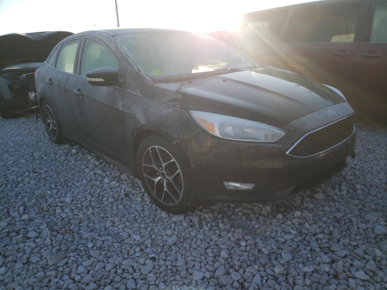 FORD FOCUS SE 2015 with VIN 1FADP3F26FL346560 - Photo from auction