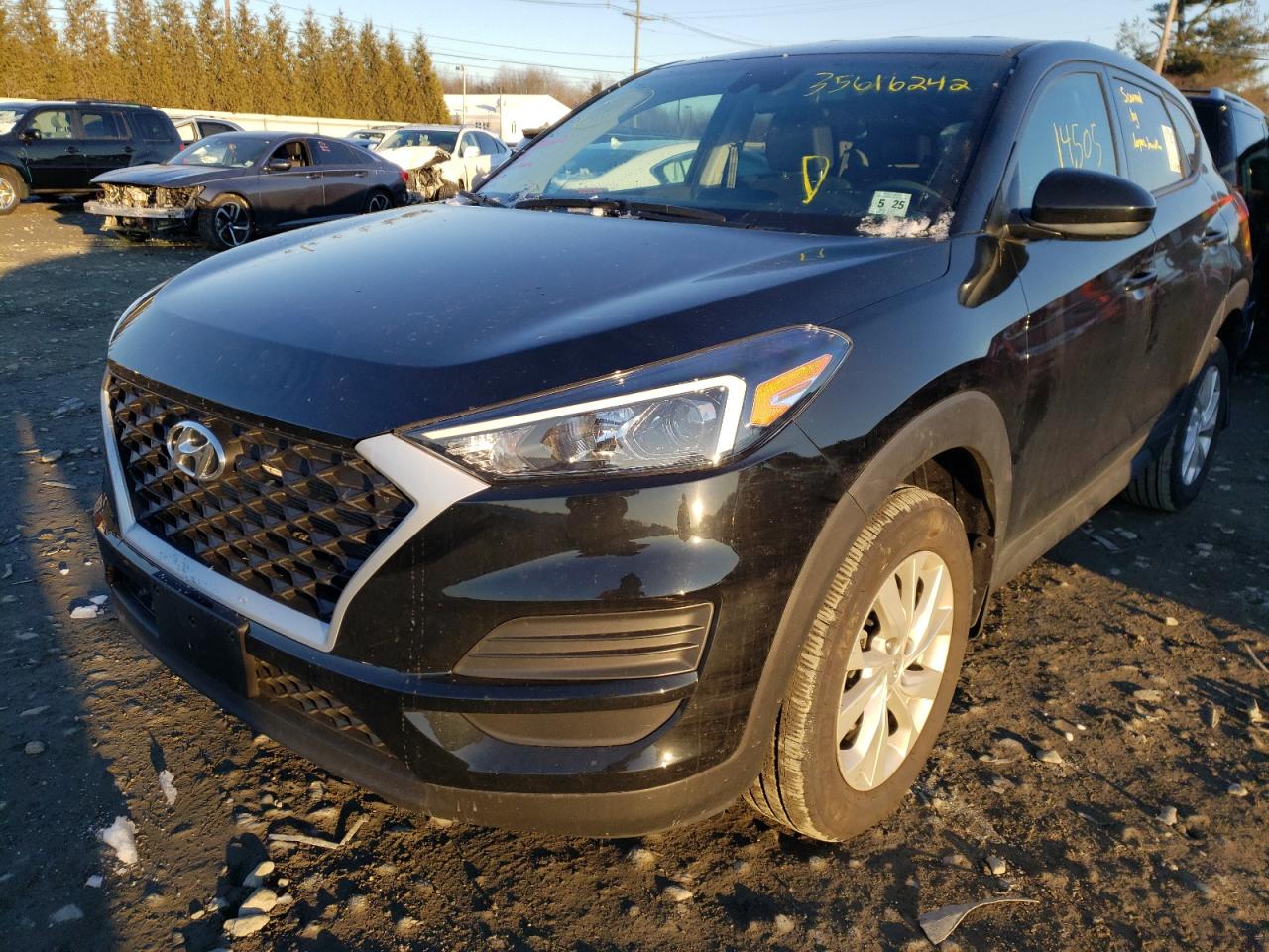 Photo 2 from auction – 2020 HYUNDAI TUCSON SE with VIN KM8J2CA40LU117359