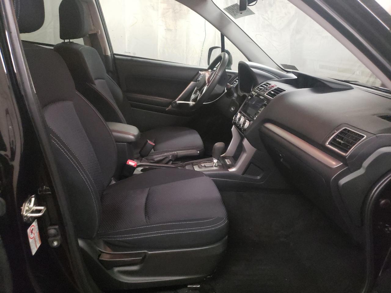 Photo 5 from auction – 2017 SUBARU FORESTER 2 with VIN JF2SJAEC6HH482907