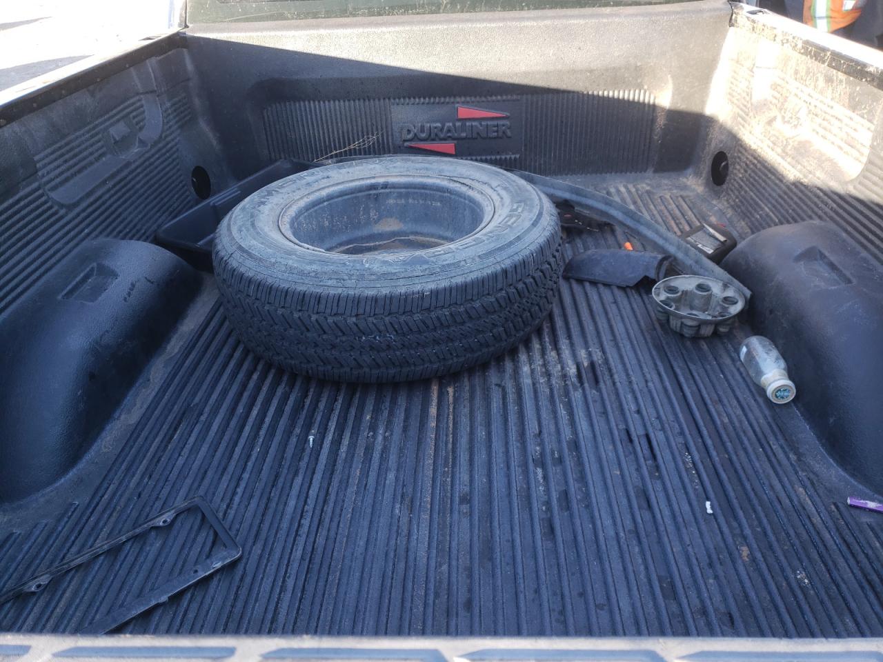 Photo 6 from auction – 2009 CHEVROLET SILVERADO with VIN 1GCEC14X19Z189096