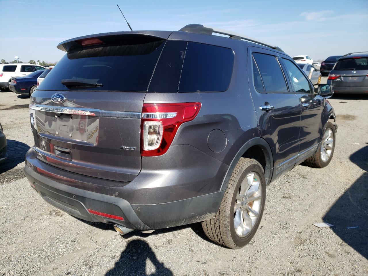 Photo 4 from auction – 2013 FORD EXPLORER X with VIN 1FM5K8D86DGB17508