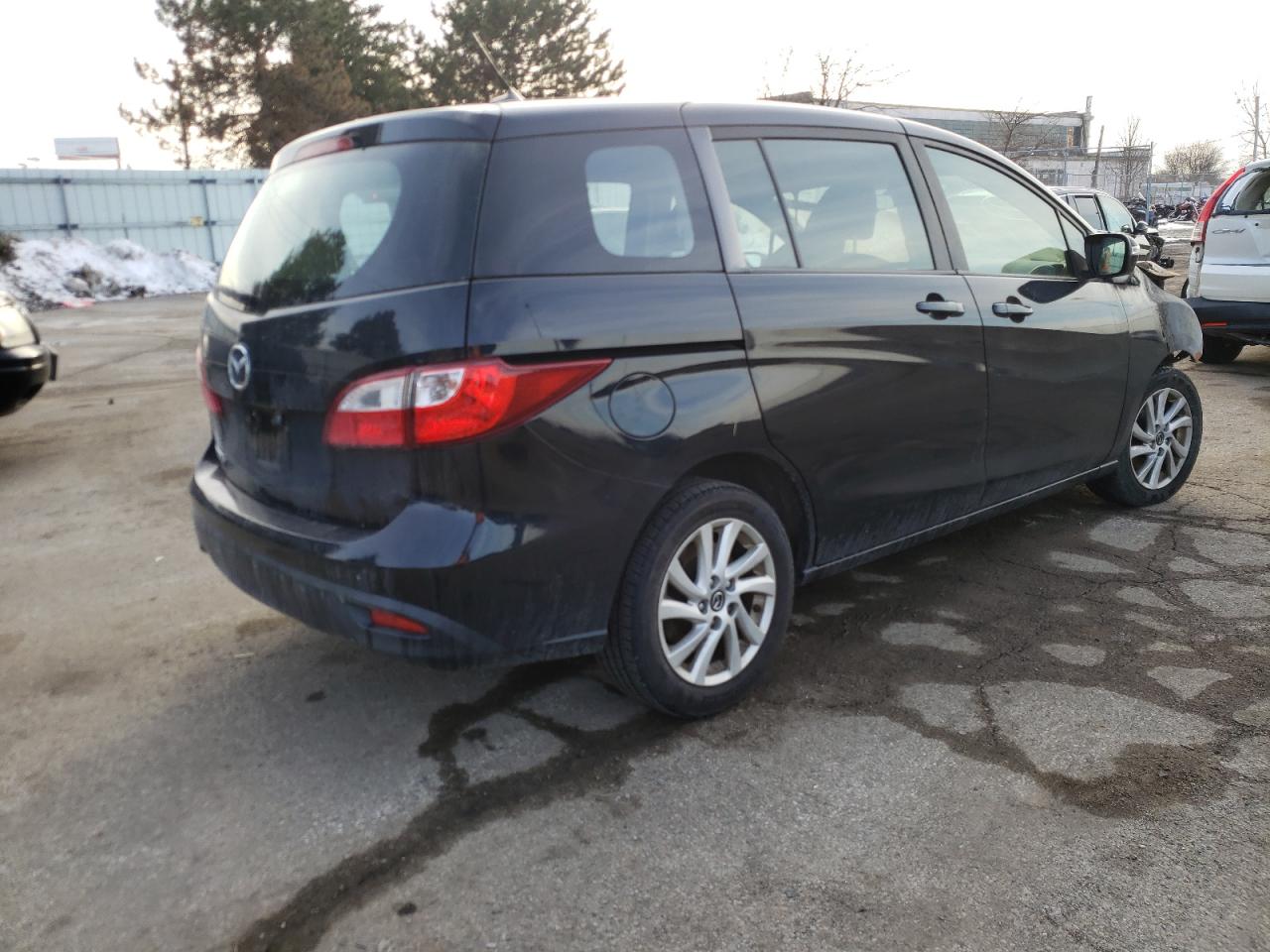 Photo 4 from auction – 2013 MAZDA 5 with VIN JM1CW2BL7D0153642
