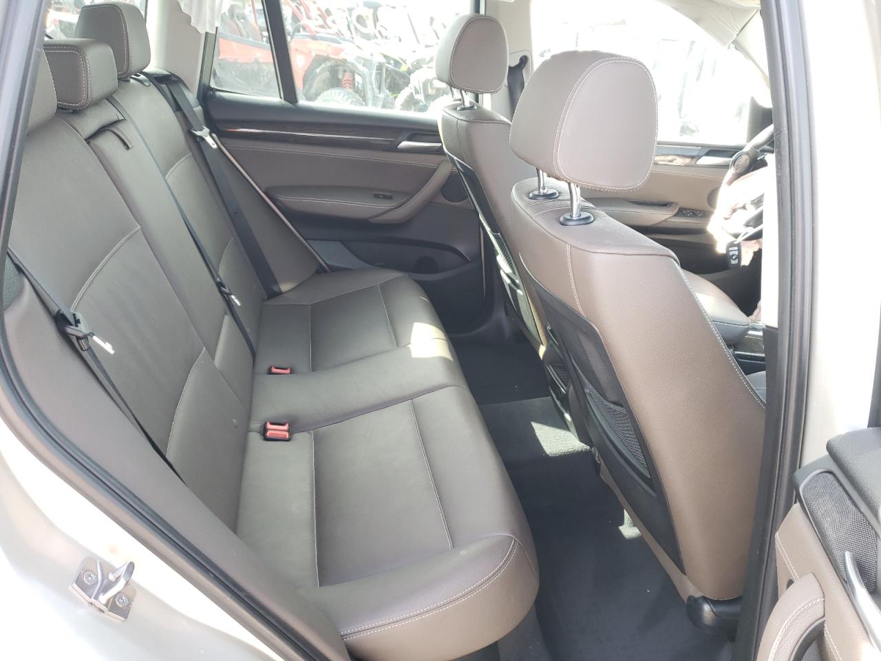 Photo 6 from auction – 2011 BMW X3 XDRIVE3 with VIN 5UXWX7C50BL731467
