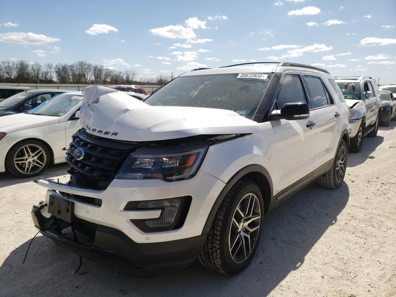 Photo 2 from auction – 2017 FORD EXPLORER S with VIN 1FM5K8GT0HGE37347