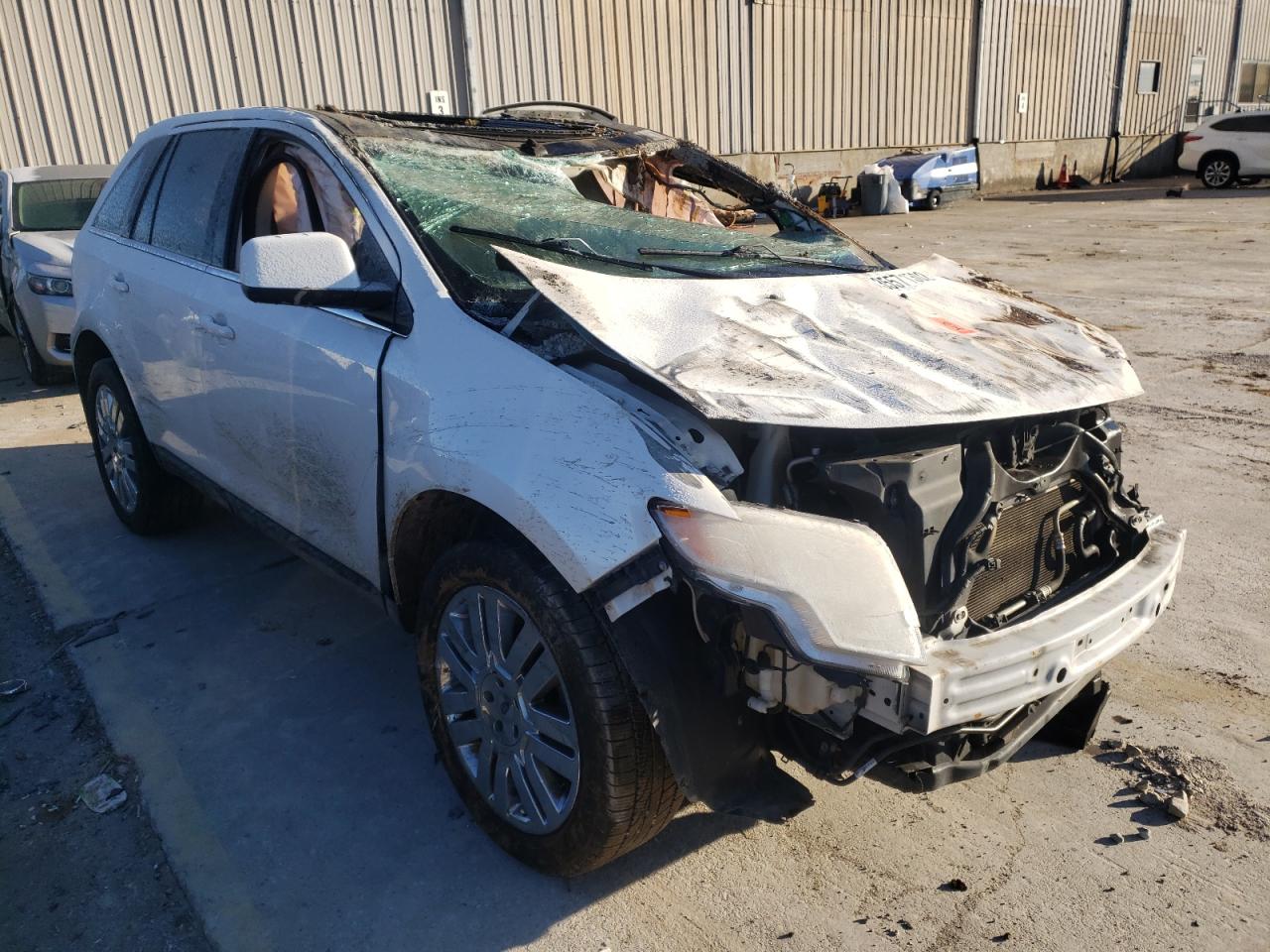 FORD EDGE LIMIT 2010 with VIN 2FMDK3KC6ABB57483 - Photo from auction
