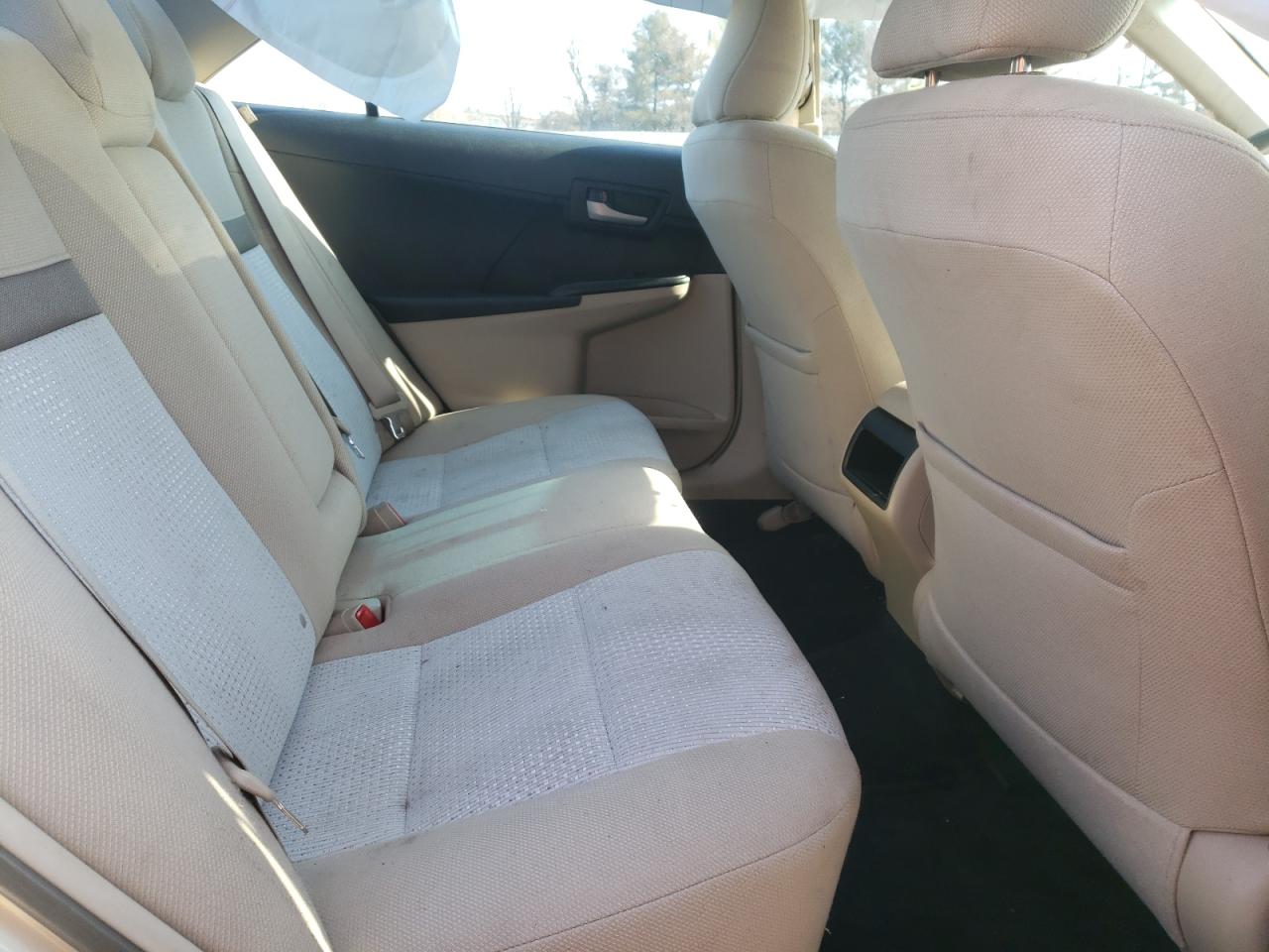 Photo 6 from auction – 2012 TOYOTA CAMRY BASE with VIN 4T1BF1FK9CU010265