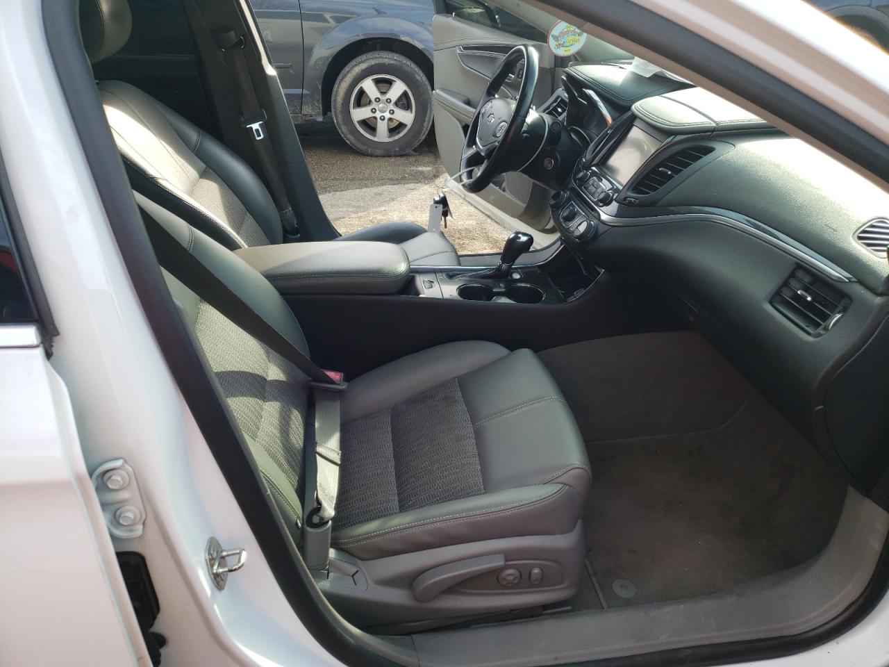 Photo 5 from auction – 2014 CHEVROLET IMPALA LT with VIN 2G1115SL5E9201937
