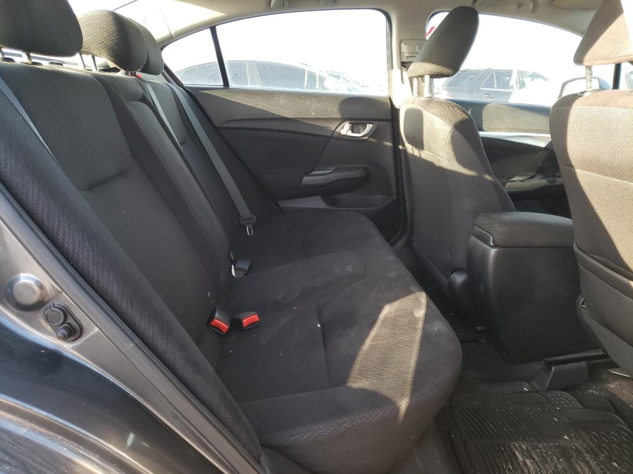 Photo 6 from auction – 2013 HONDA CIVIC LX with VIN 2HGFB2F53DH045147