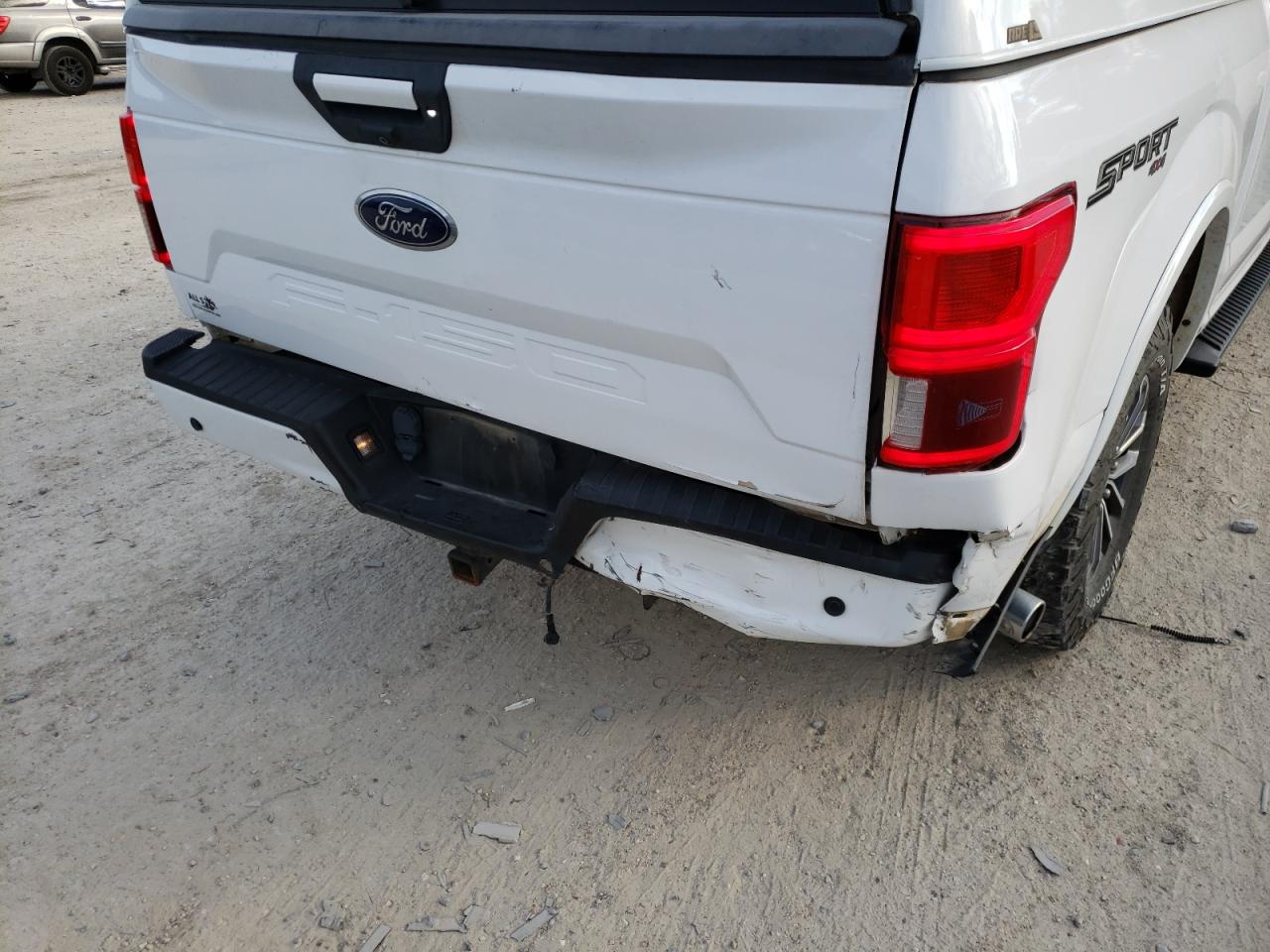 Photo 9 from auction – 2018 FORD F150 SUPER with VIN 1FTEW1E5XJKD91355