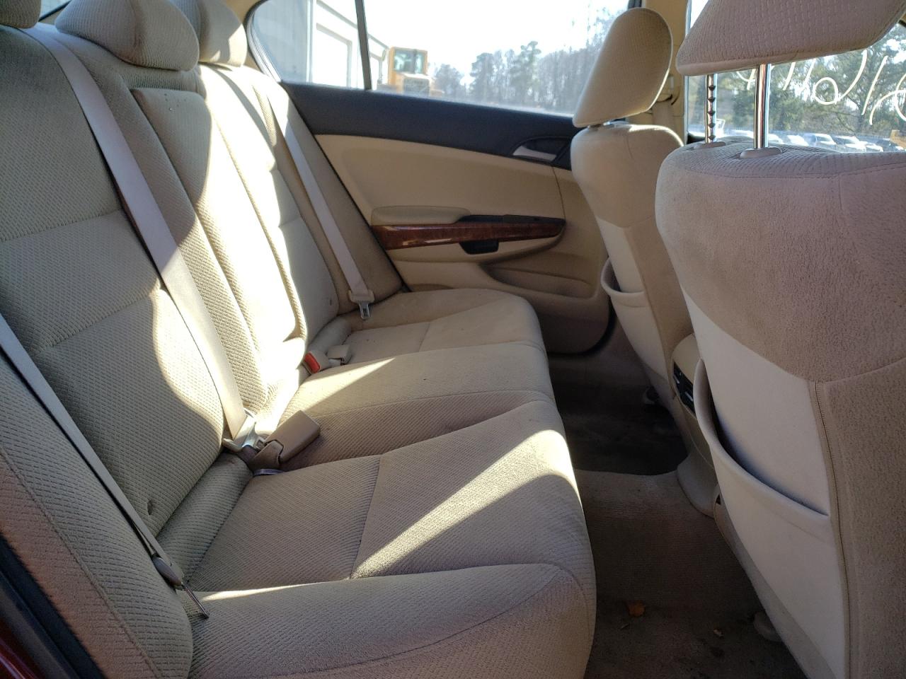 Photo 6 from auction – 2011 HONDA ACCORD EX with VIN 1HGCP2F76BA150752
