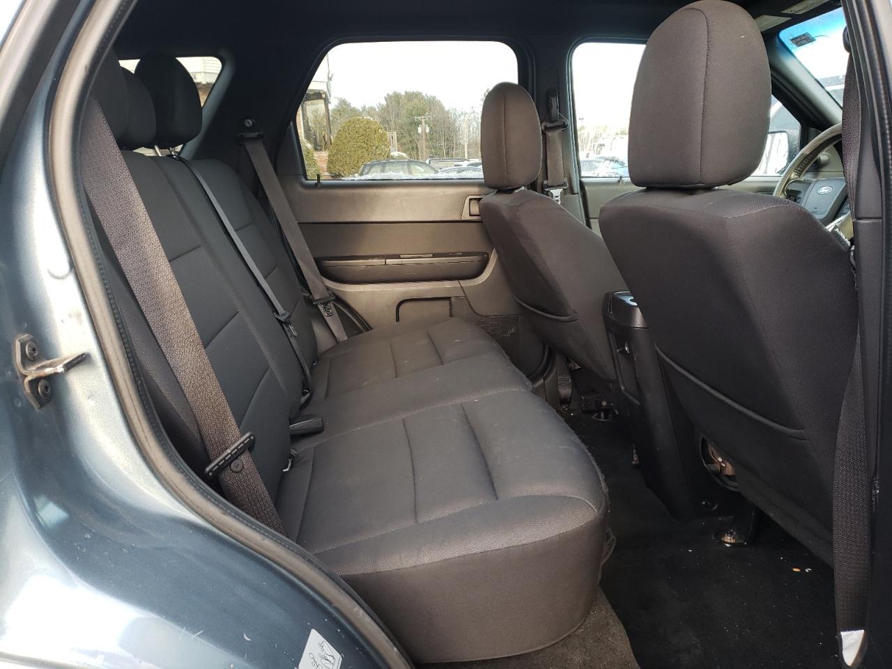 Photo 6 from auction – 2011 FORD ESCAPE XLT with VIN 1FMCU9DG3BKB43041