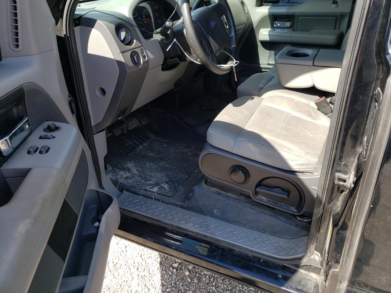 Photo 9 from auction – 2007 FORD F150 with VIN 1FTRF12297KD23729