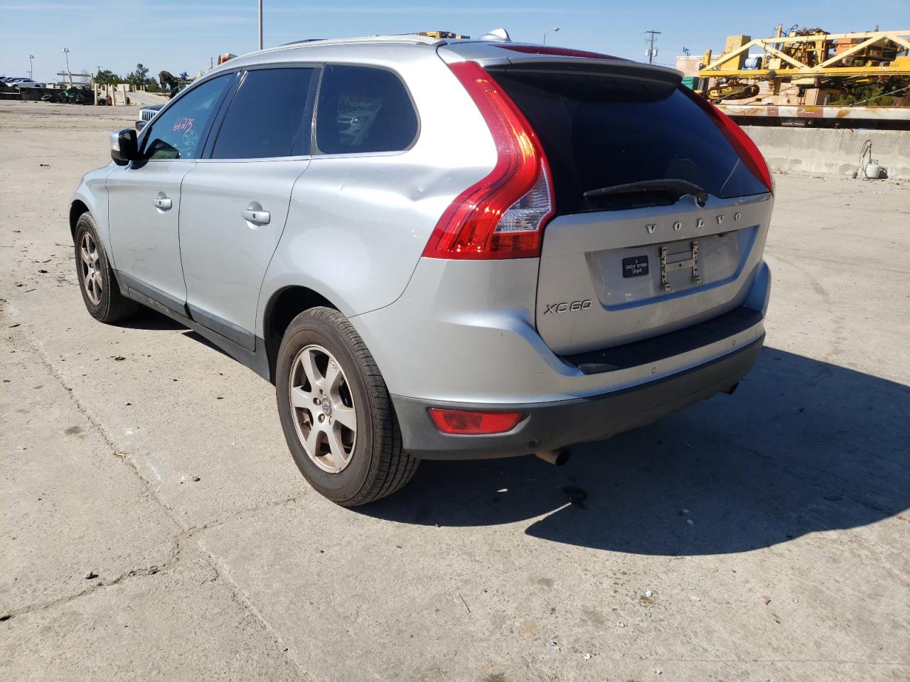 Photo 3 from auction – 2011 VOLVO XC60 3.2 with VIN YV4952DL2B2206370