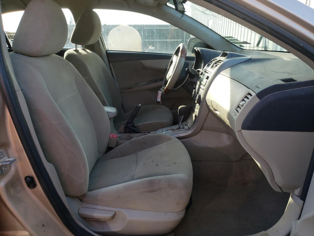 Photo 5 from auction – 2012 TOYOTA COROLLA BA with VIN 2T1BU4EEXCC831847