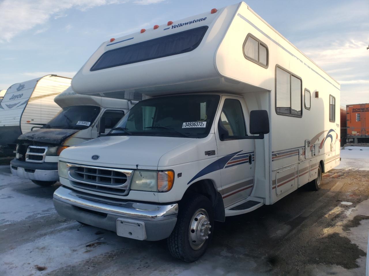 Photo 2 from auction – 2002 FORD ECONOLINE with VIN 1FDXE45S22HA38346
