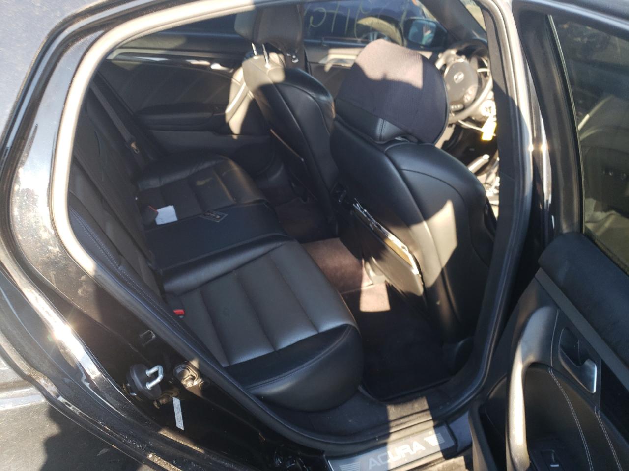 Photo 6 from auction – 2008 ACURA TL TYPE S with VIN 19UUA76548A006417
