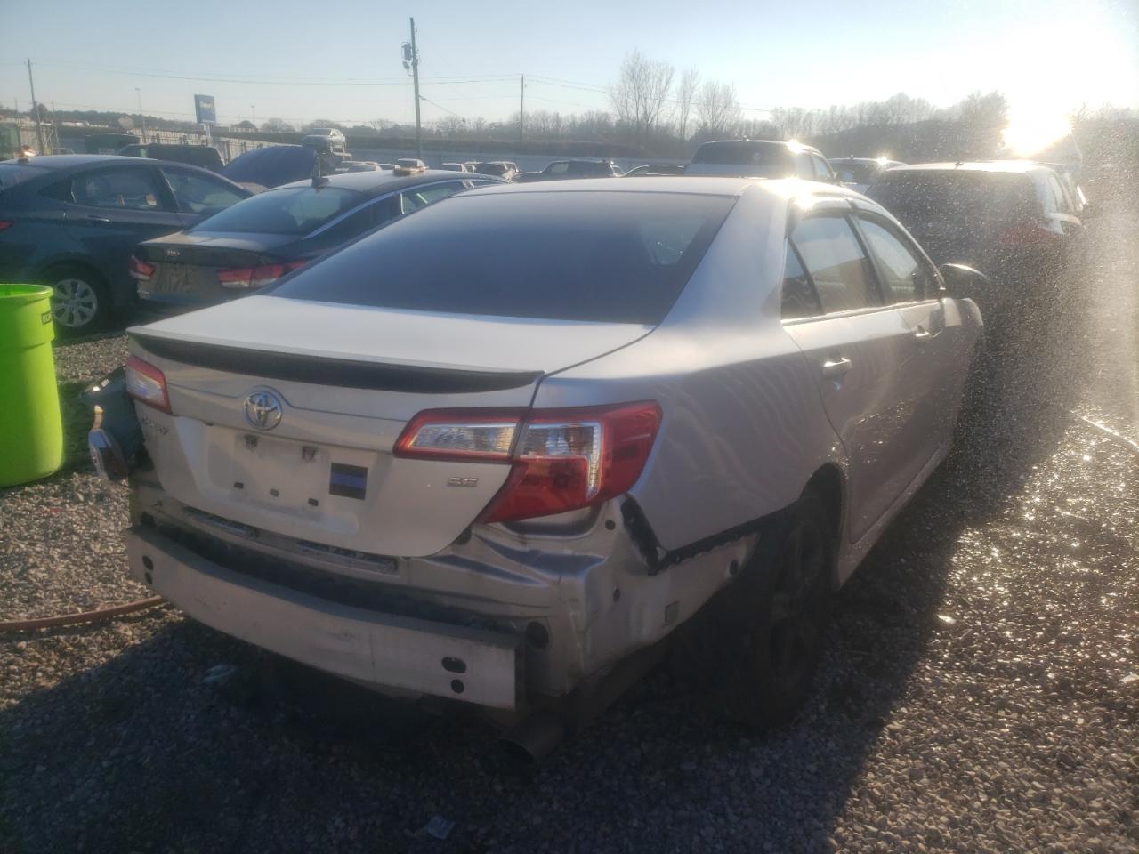 Photo 4 from auction – 2014 TOYOTA CAMRY L with VIN 4T1BF1FK5EU386819