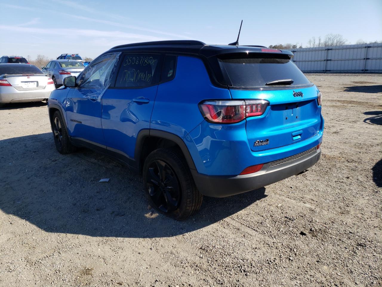Photo 3 from auction – 2020 JEEP COMPASS LA with VIN 3C4NJDBB8LT132309