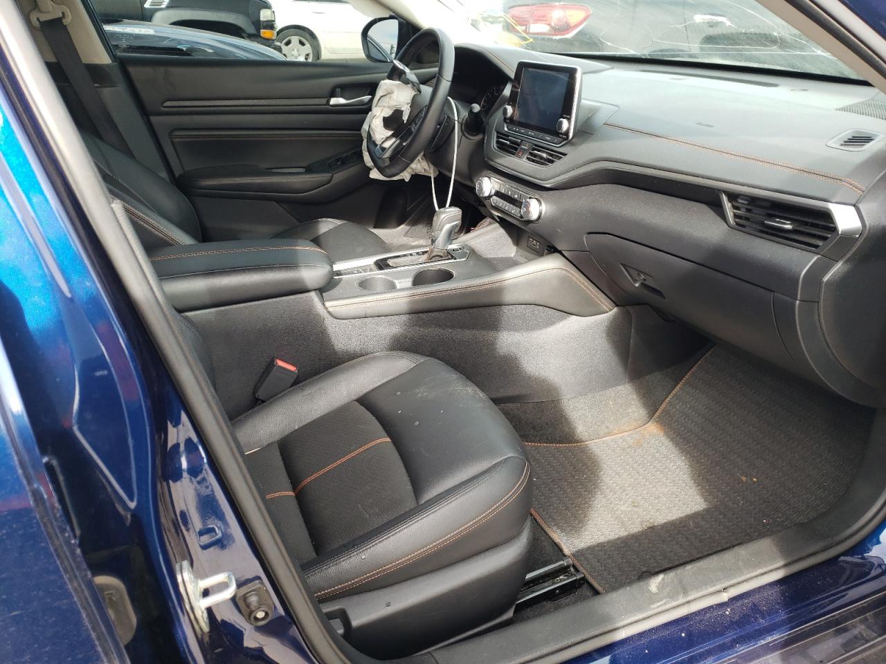 Photo 5 from auction – 2020 NISSAN ALTIMA SR with VIN 1N4BL4CW2LC235337