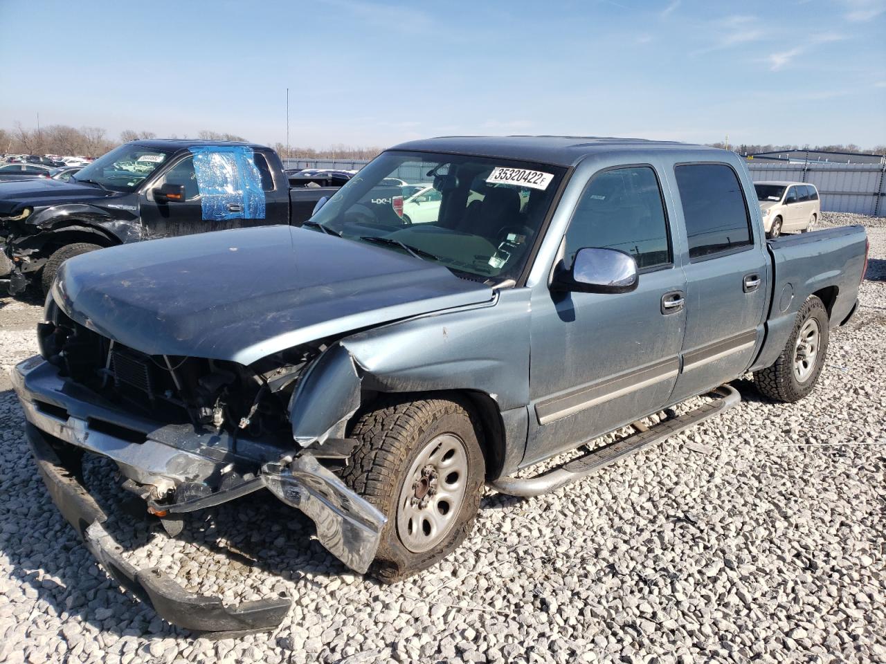 Photo 2 from auction – 2006 CHEVROLET SILVERADO with VIN 2GCEC13VX61302256