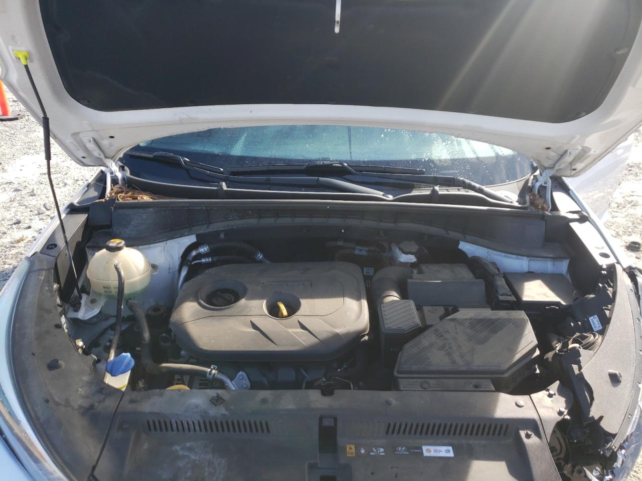 Photo 7 from auction – 2016 HYUNDAI TUCSON SE with VIN KM8J23A43GU242376