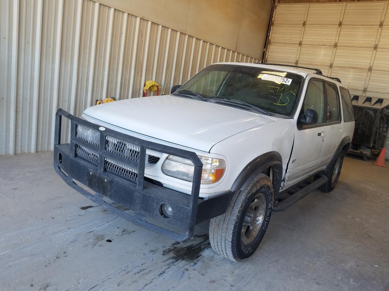 Photo 2 from auction – 1999 FORD EXPLORER with VIN 1FMZU32EXXZB91384