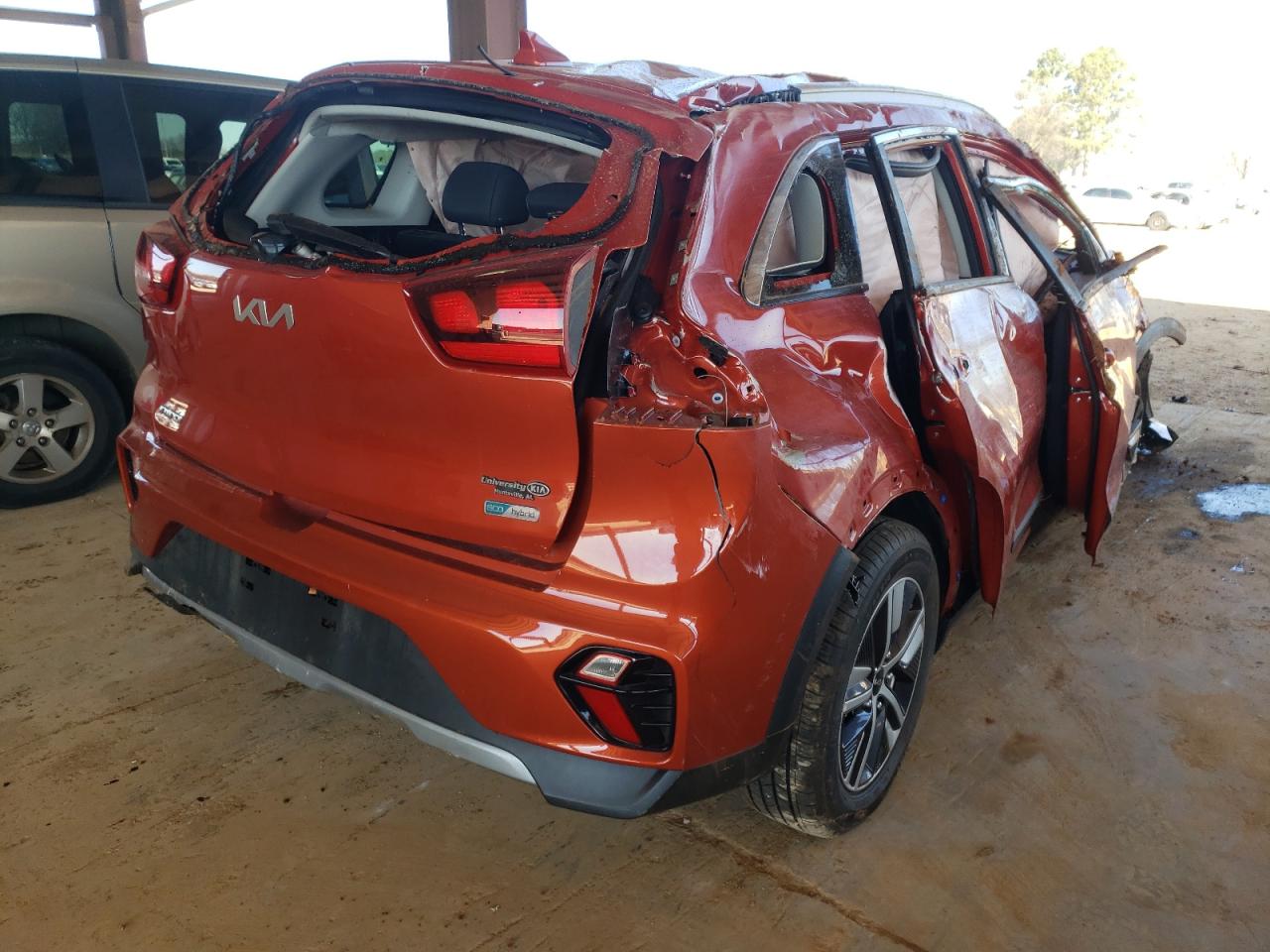 Photo 4 from auction – 2022 KIA NIRO LX with VIN KNDCB3LC9N5499552
