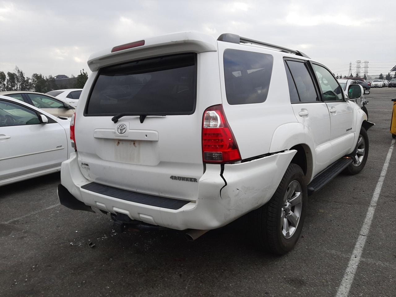 Photo 4 from auction – 2006 TOYOTA 4RUNNER LI with VIN JTEBT17R168033718