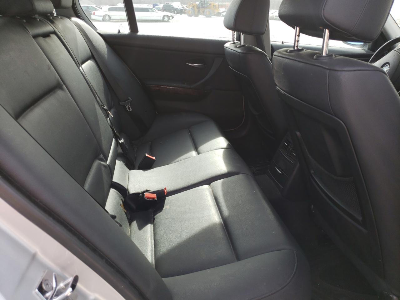 Photo 6 from auction – 2008 BMW 328 XI with VIN WBAVC93558K037339