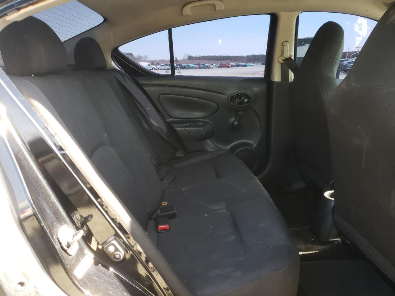 Photo 6 from auction – 2016 NISSAN VERSA S with VIN 3N1CN7AP6GL915101