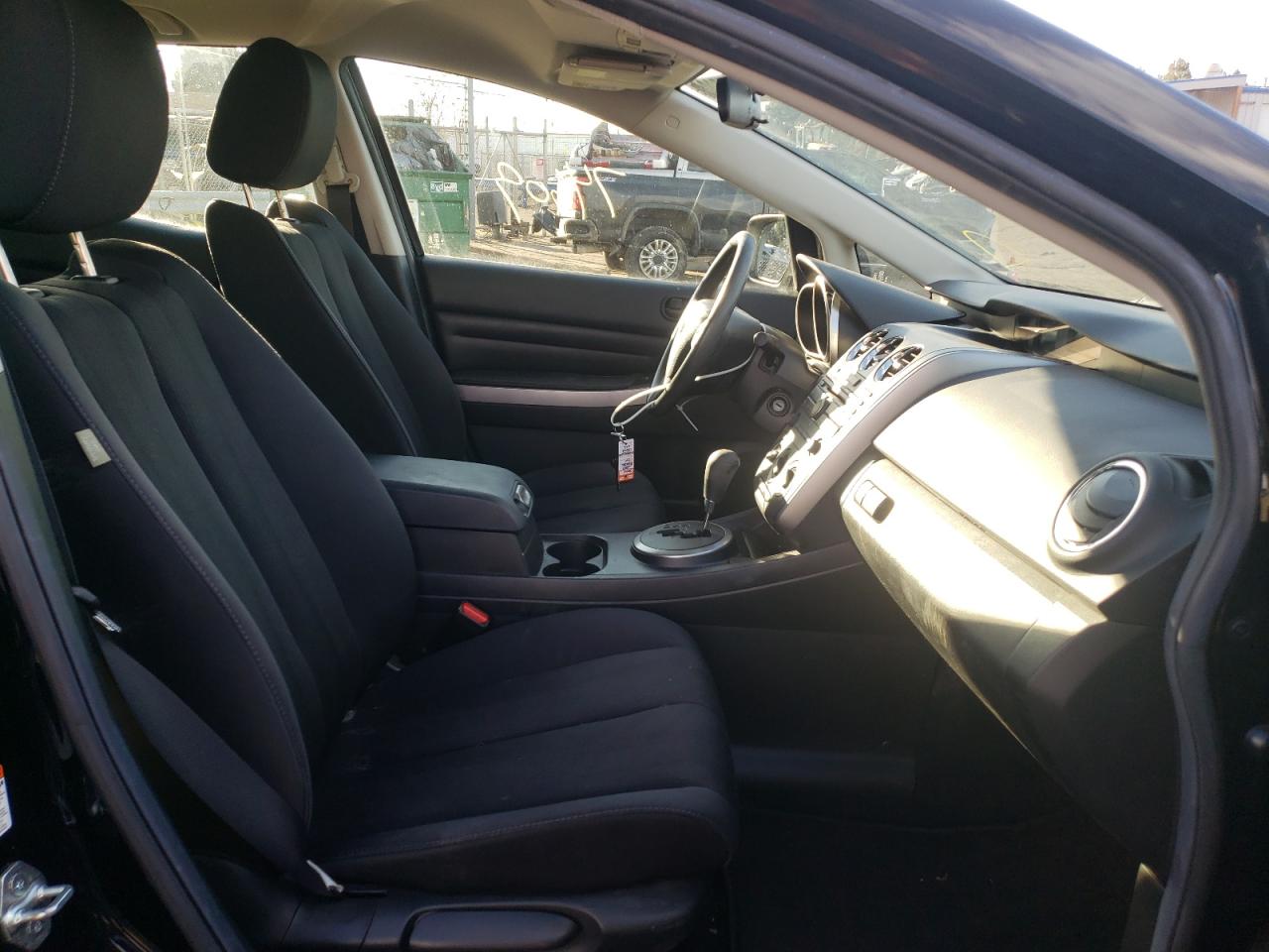 Photo 5 from auction – 2010 MAZDA CX-7 with VIN JM3ER2W55A0342742