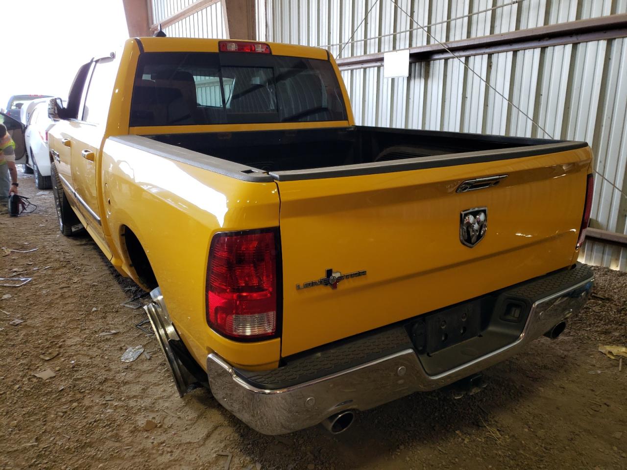 Photo 3 from auction – 2016 RAM 1500 SLT with VIN 1C6RR6LTXGS341076