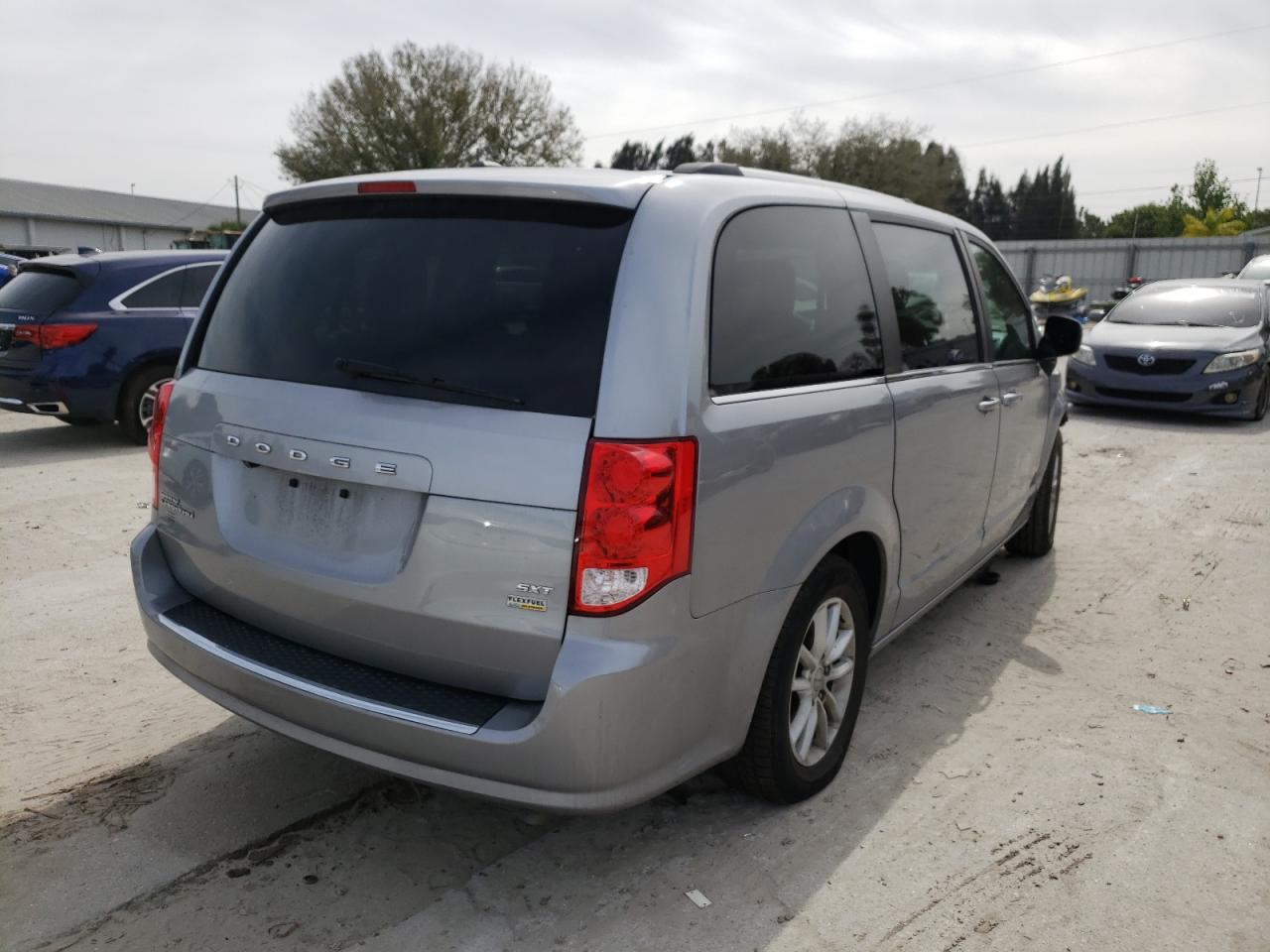 Photo 4 from auction – 2019 DODGE GRAND CARA with VIN 2C4RDGCG2KR761229