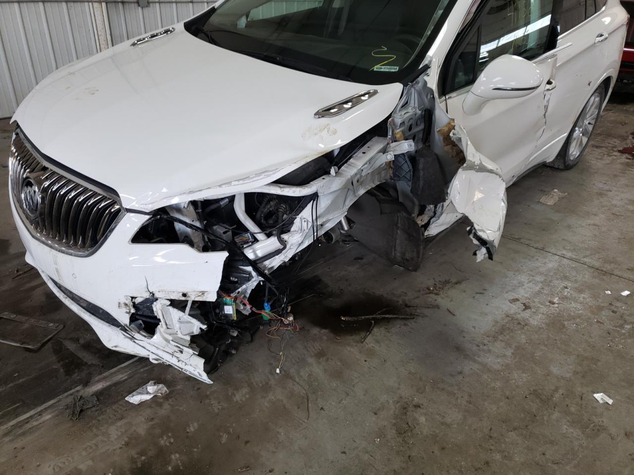 Photo 9 from auction – 2017 BUICK ENVISION P with VIN LRBFXESX7HD118188