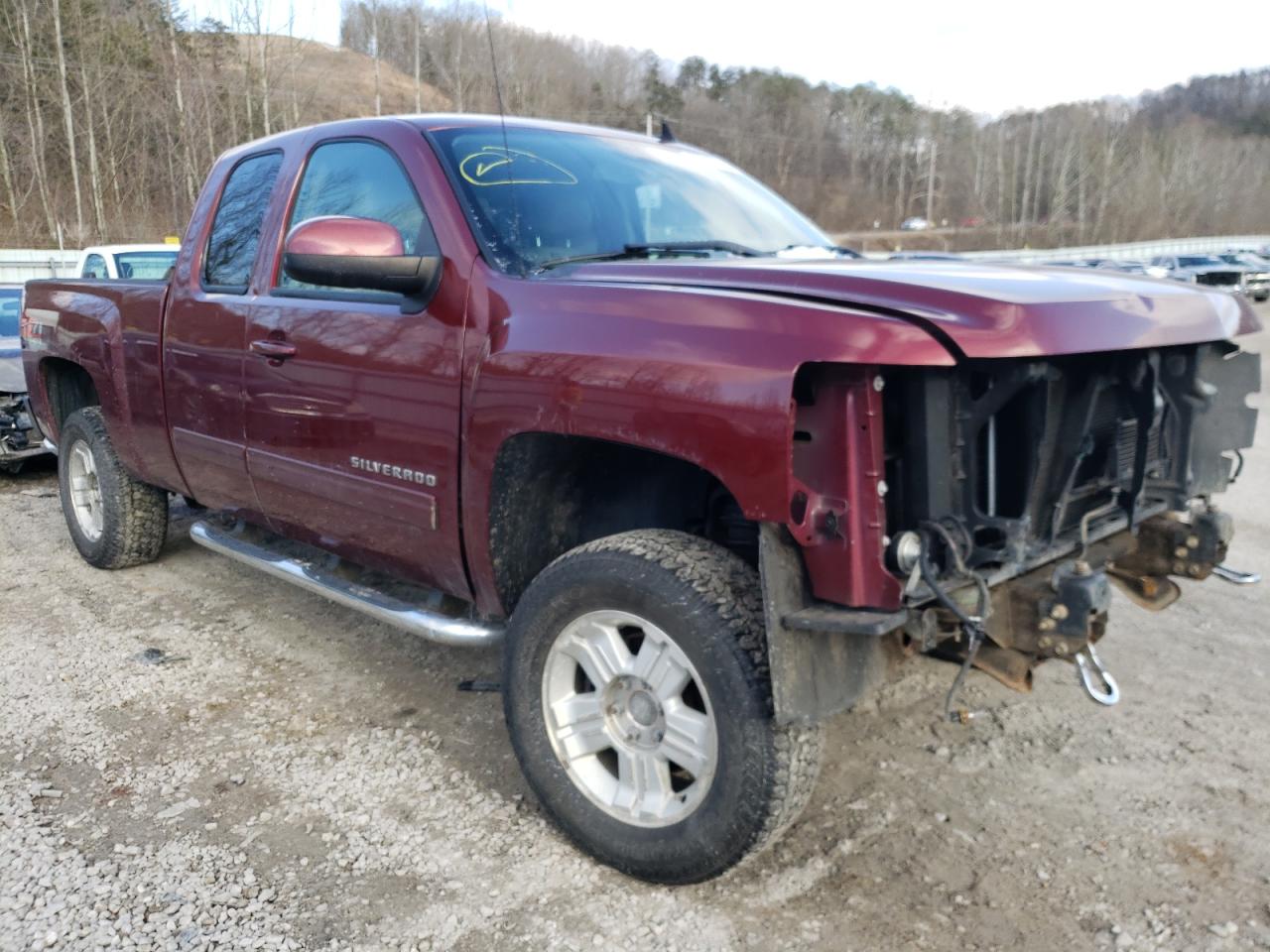 CHEVROLET SILVERADO 2013 with VIN 1GCRKTE73DZ176440 - Photo from auction