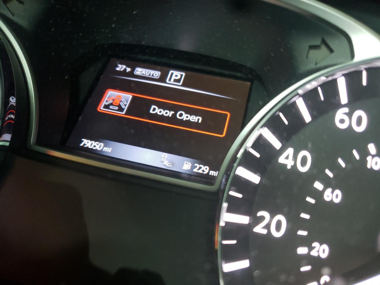 Photo 8 from auction – 2017 NISSAN PATHFINDER with VIN 5N1DR2MM7HC618518