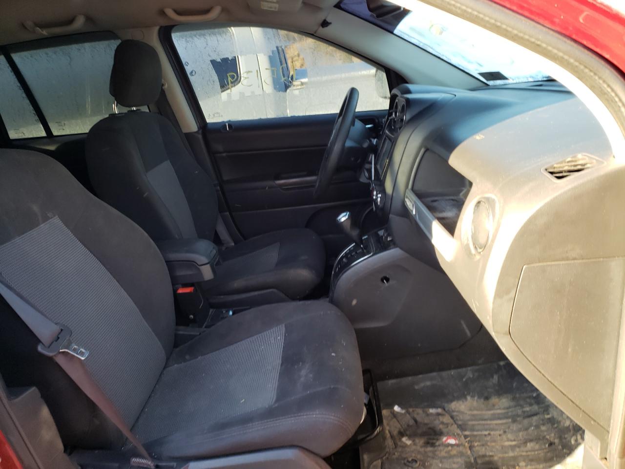 Photo 5 from auction – 2016 JEEP COMPASS SP with VIN 1C4NJDBBXGD638414