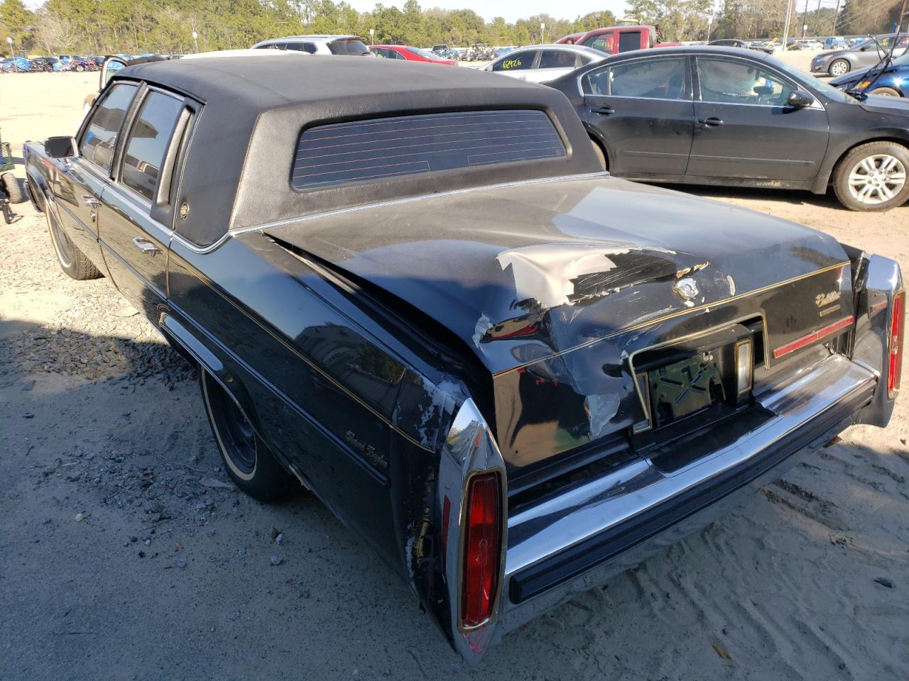 Photo 3 from auction – 1988 CADILLAC BROUGHAM with VIN 1G6DW51Y4J9727692