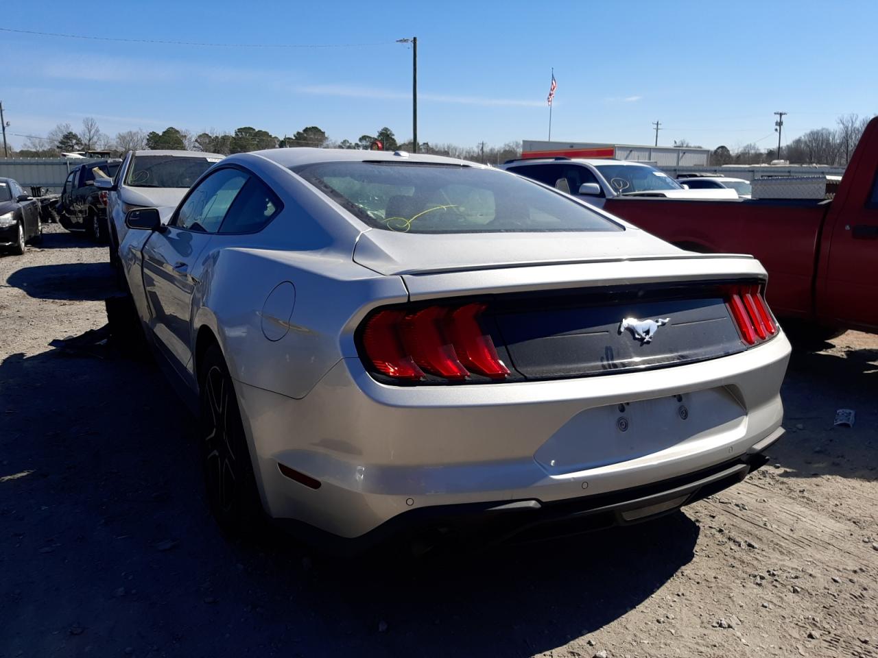 Photo 3 from auction – 2018 FORD MUSTANG with VIN 1FA6P8TH1J5167631