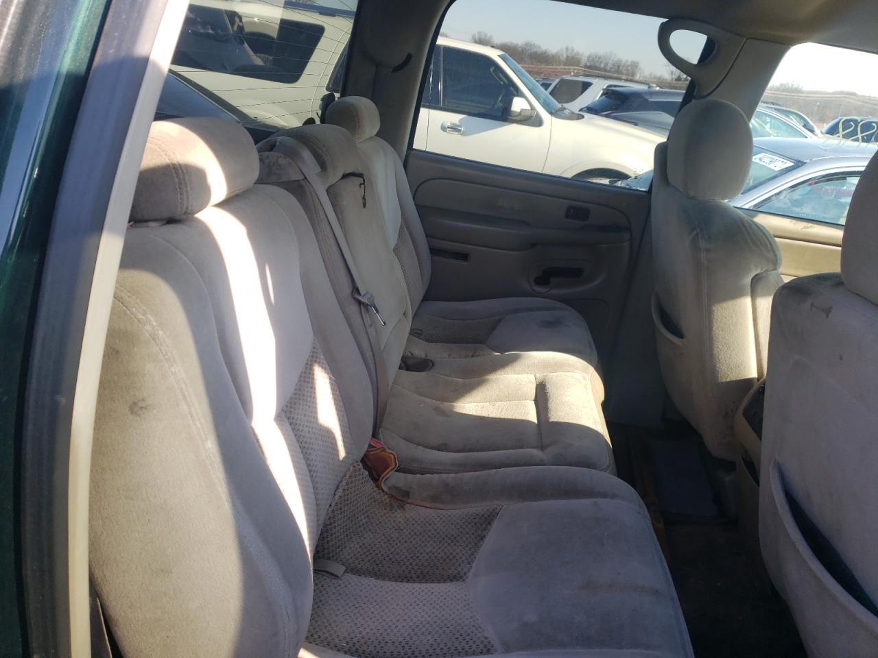 Photo 6 from auction – 2005 CHEVROLET SILVERADO with VIN 2GCEK13T351131155